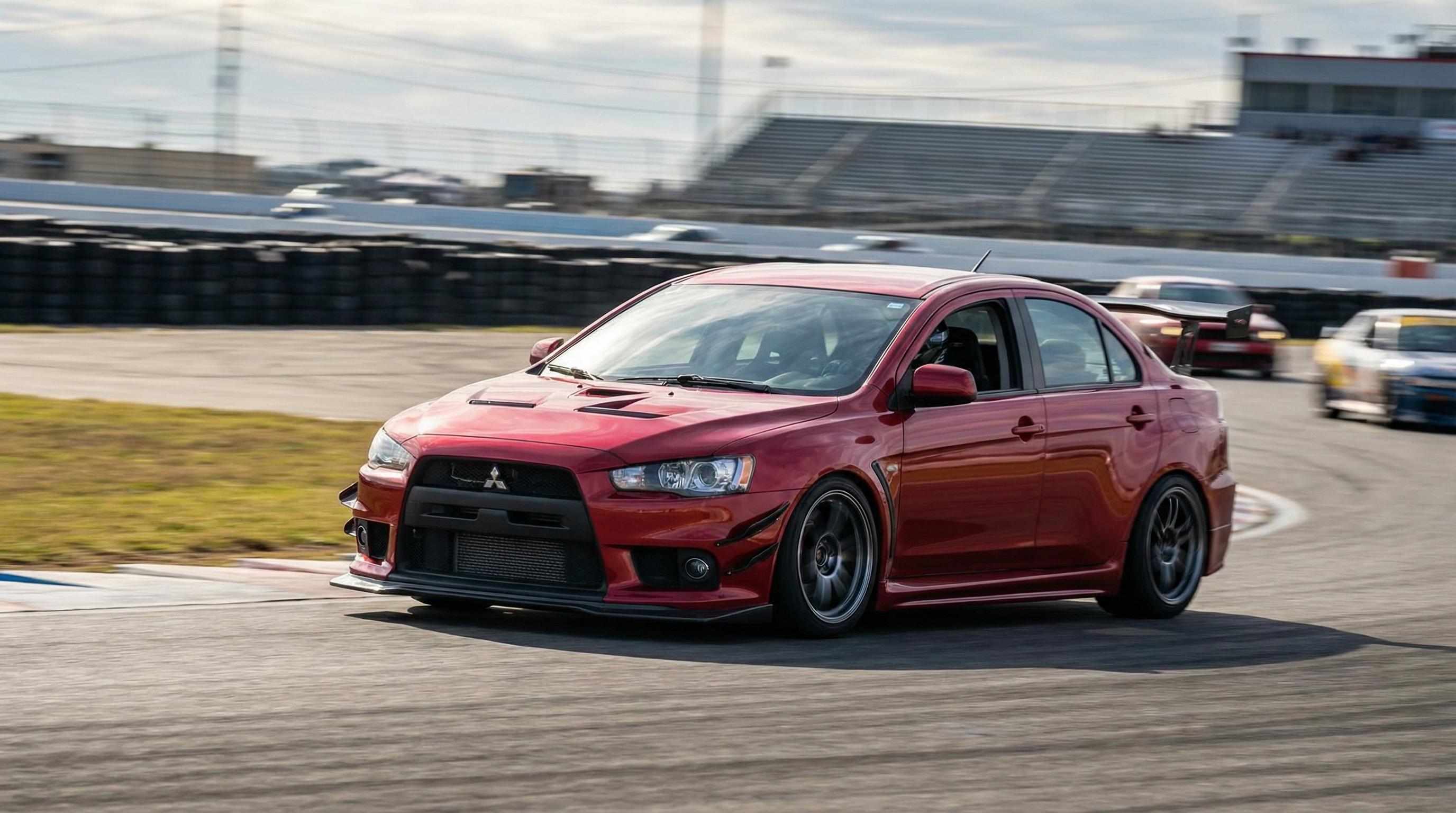 福利姬烈焰红赛道轿车涡轮改装视频